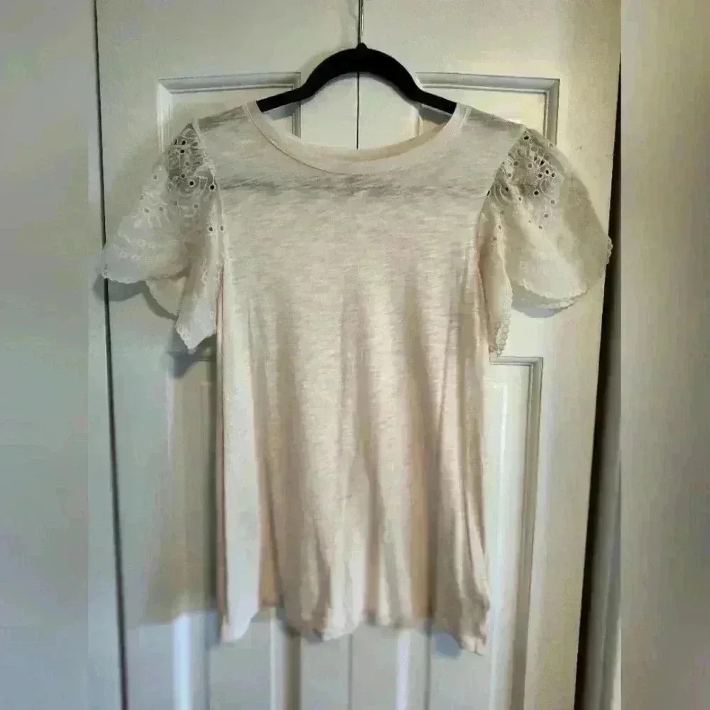 Express T-shirt | women's | eyelet sleeve | size Small